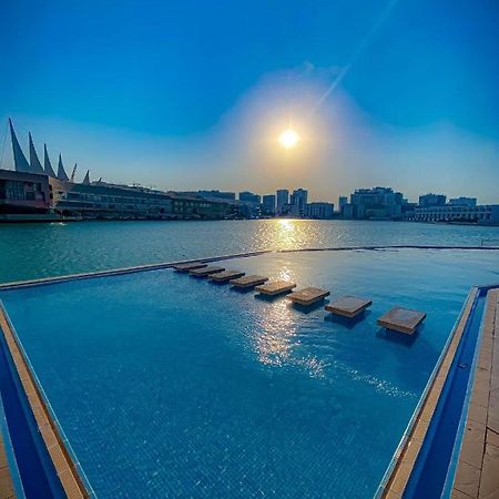 Sea Loft Villas Manama Eksteriør billede